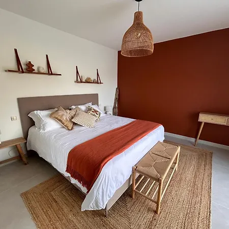 Standing Vue Villa Vico